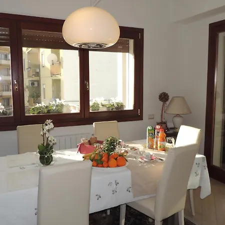 Oda ve Kahvaltı La Terrazza Oristano