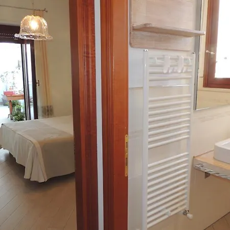 B&B La Terrazza 오리스타노